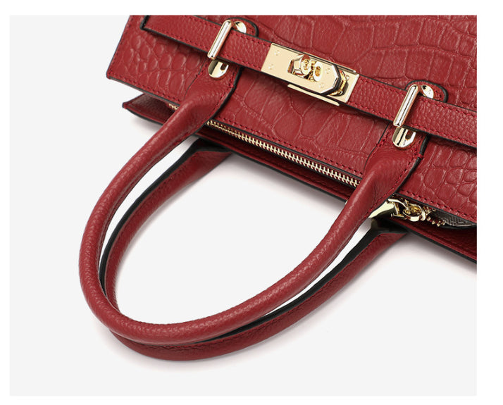 Summer Large-Capacity Fashion Handbag - image 12