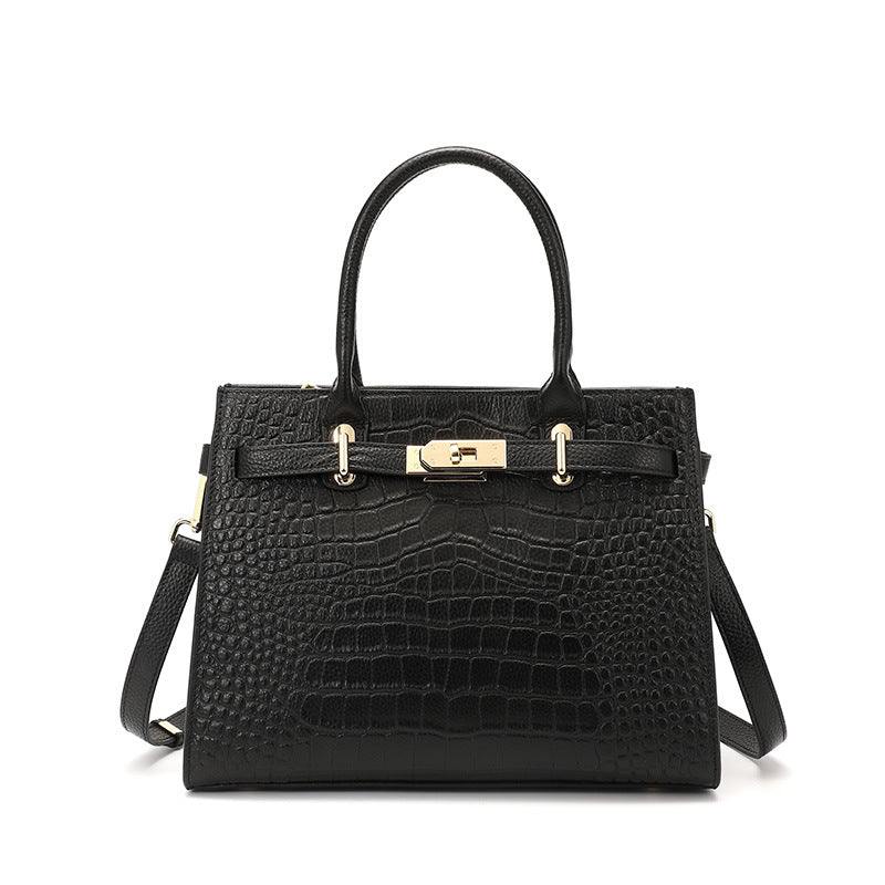 Summer Large-Capacity Fashion Handbag - image 13