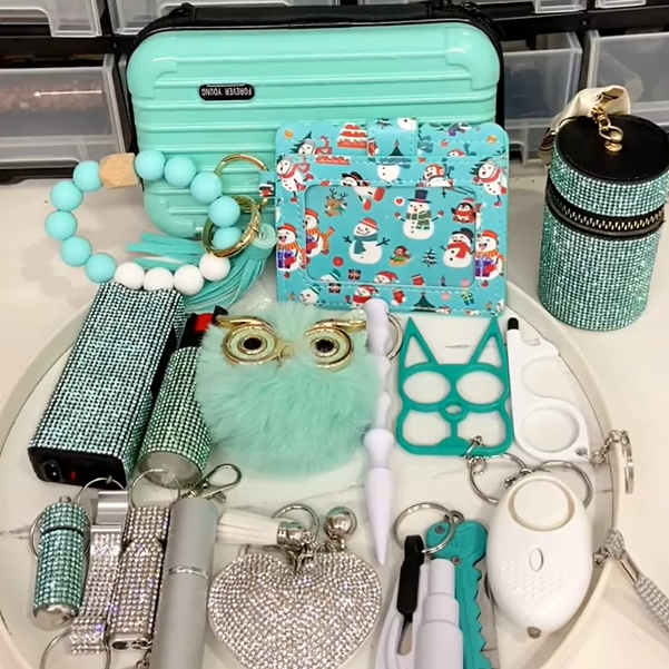 18 PCS Teal White Set