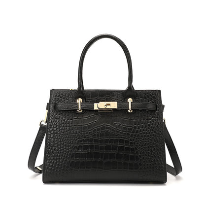 Summer Large-Capacity Fashion Handbag - image 16